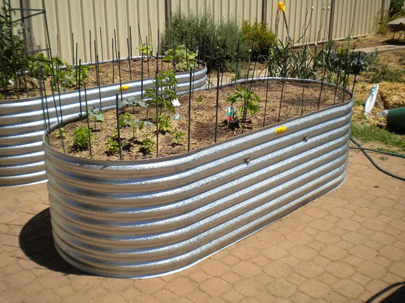 metal raised garden bed